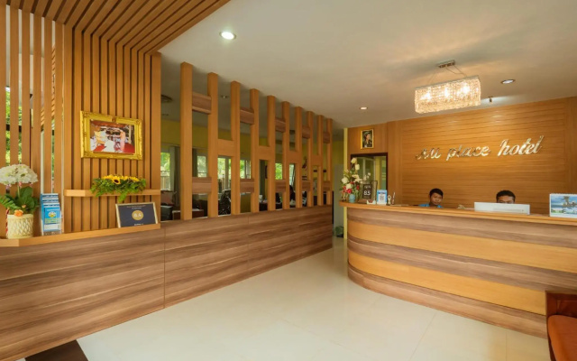 Au Place Hotel