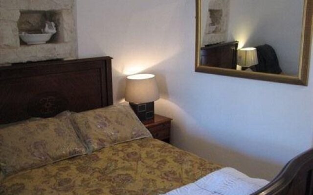 16 Trulli e Giardini