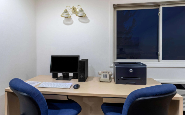 Inn at Lander, Travelodge by Wyndham