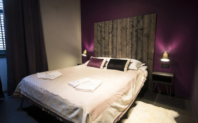 Apartments & Rooms Lejletul
