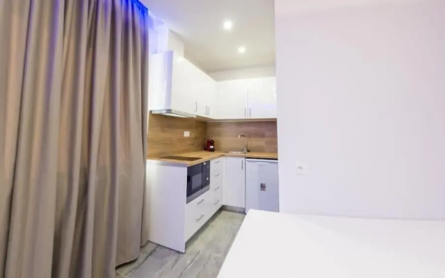 OLYMPIADA GIRNI Suites