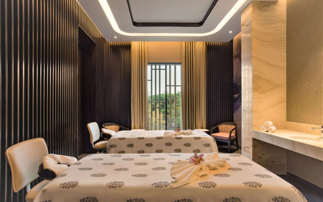 Radisson Blu Hotel & Spa, Nashik