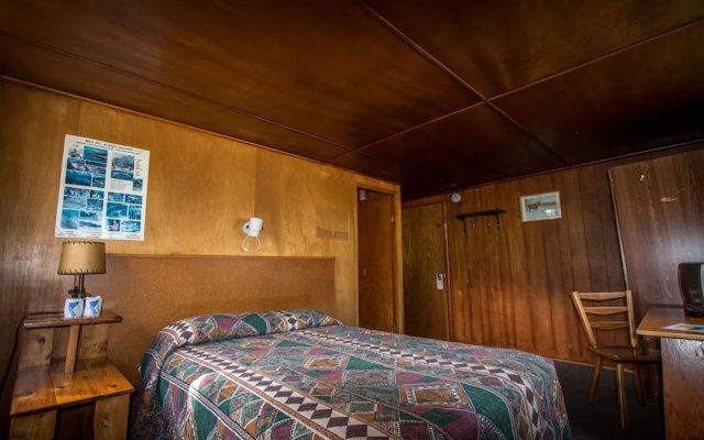 Northern Rockies Lodge