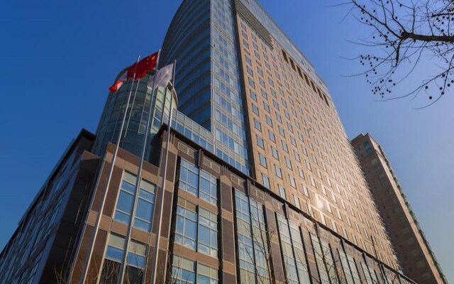 Four Seasons Hotel Beijing вид на фасад