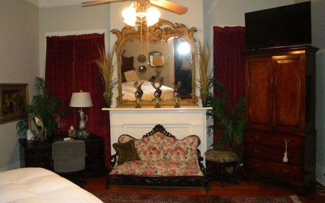 Shadowlawn Bed & Breakfast