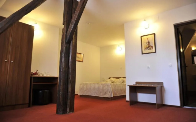 Отель Casa Weidner Sibiu