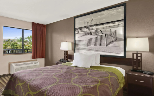 Stay Inn & Suites