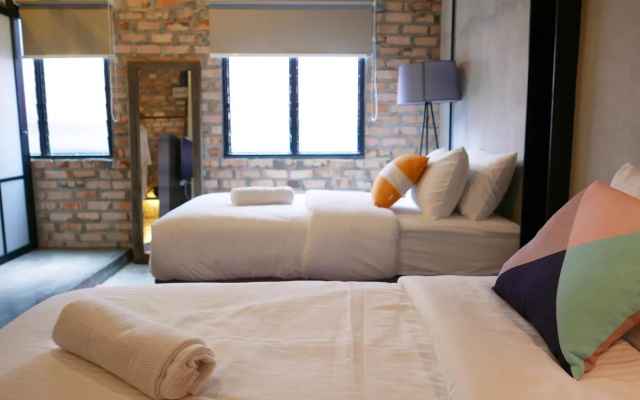 The Heritage Hotel