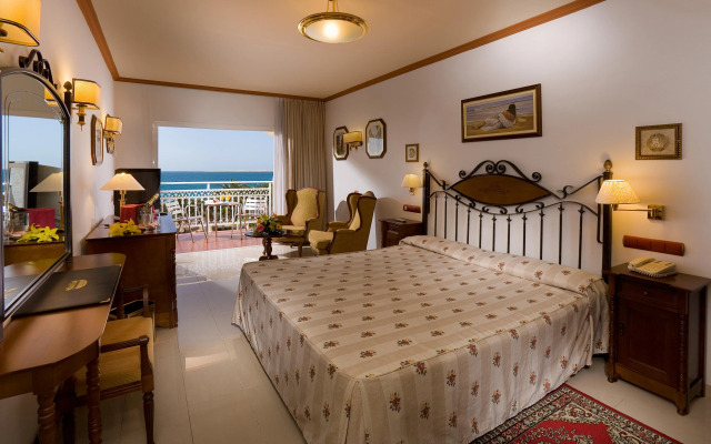 Hotel San Agustin Beach Club