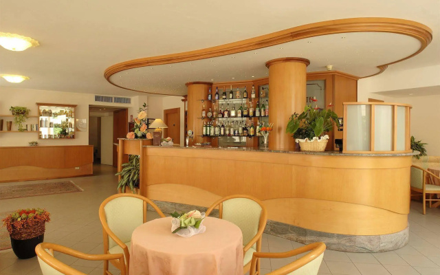 Hotel Helios
