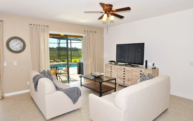 Solterra Six-bedroom