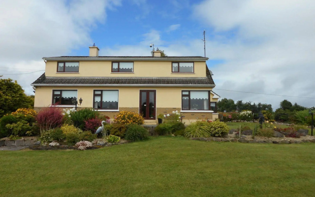 Clooneen House