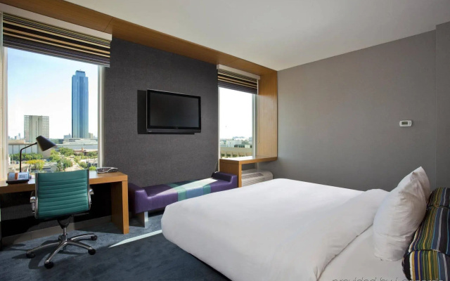 Aloft Houston by the Galleria