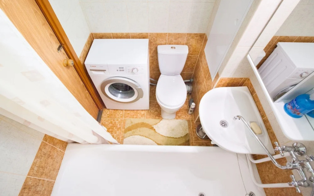Busines Brusnika Apartment Tyoply Stan