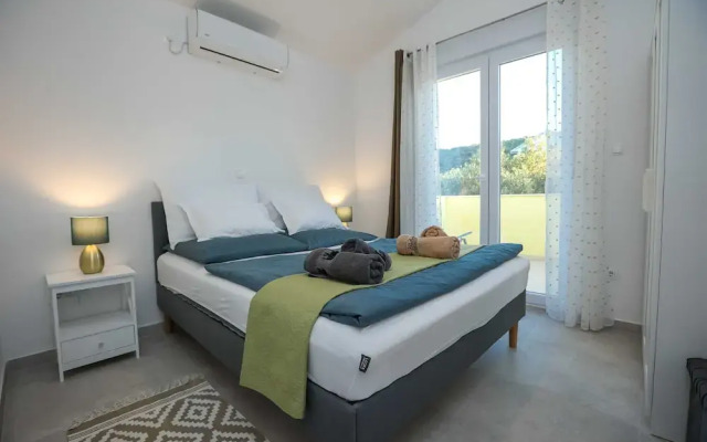 Luxury Villa Gaby With Heated Pool