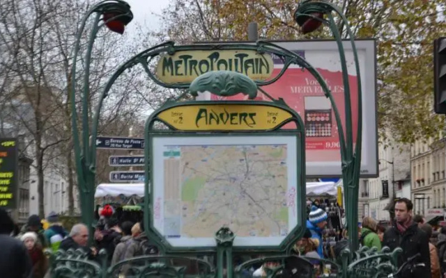 Paris La Vie