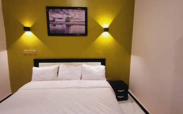 Aggreys 55 airport lodge