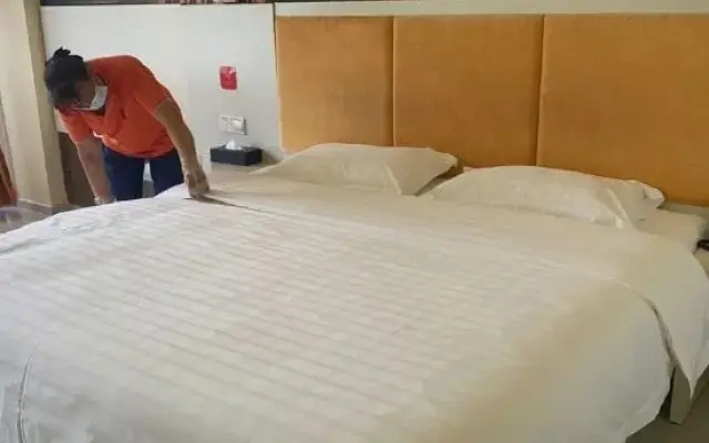 8inns plus Hotel