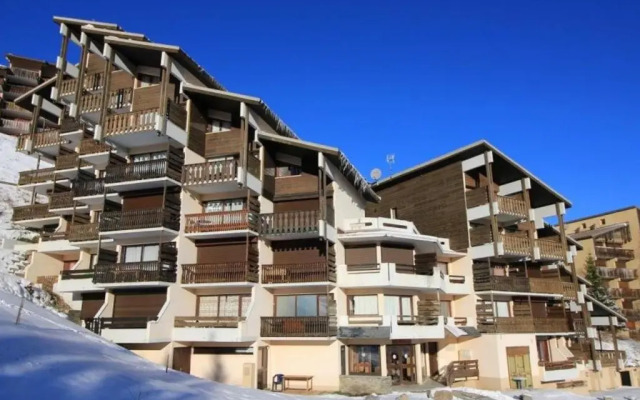 Appartement Auris, 1 pièce, 2 personnes - FR-1-297-33
