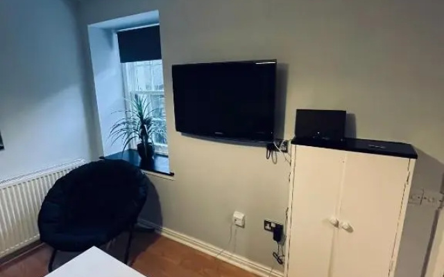 Cosy studio flat