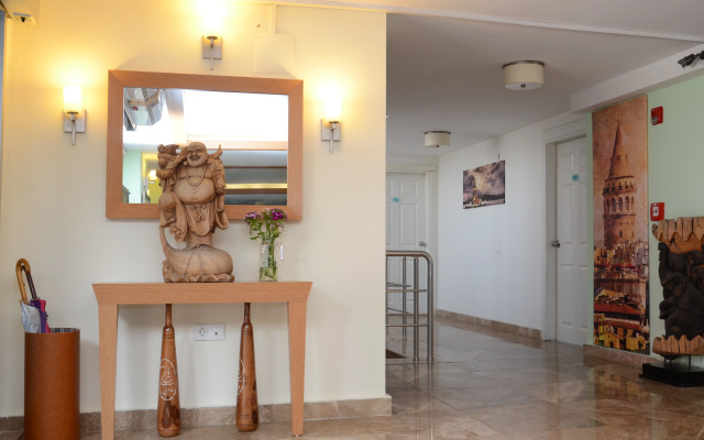 Regna Hotel