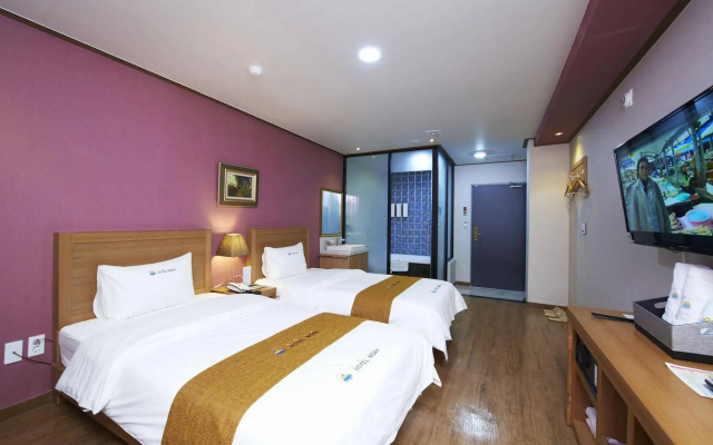 Hotel Noah