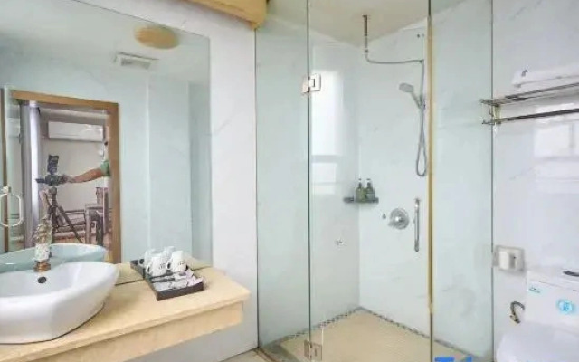 Leiyang Fengqing Hotel