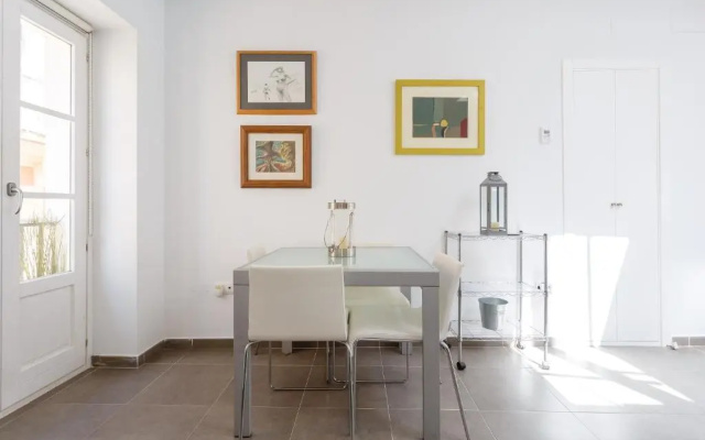 El BENDITO Atico! by Cadiz4Rentals