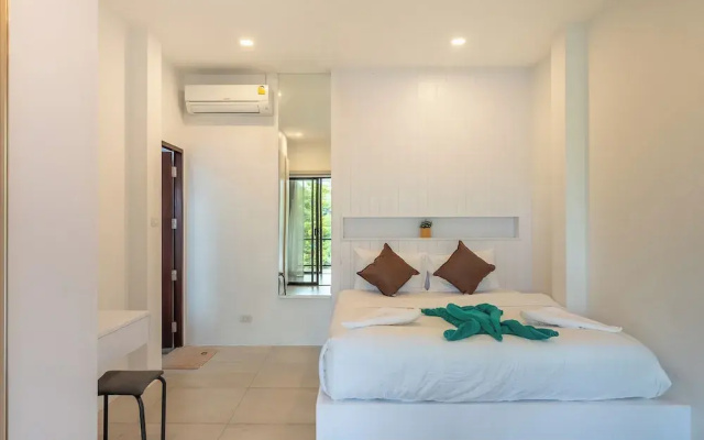 One of Phukets Best Villas V212