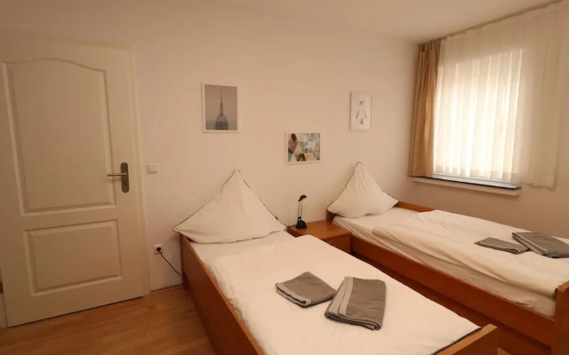 Apartment in Essen With Scenic Terrace
