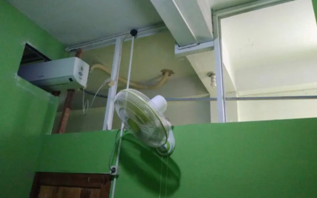 Dazhong Backpackers Hostel