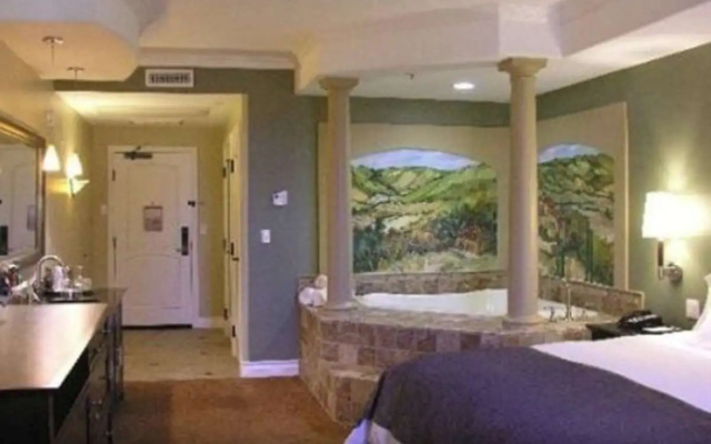 Bellasera Hotel & Suites Paso Robles, Tapestry by Hilton