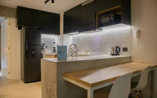 w Phenomenal 1BR w Balcony in Barranco
