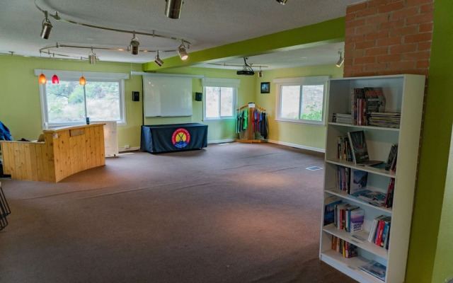 Estes Park Adventure Hostel