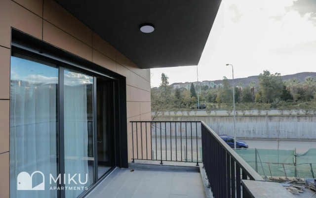 Miku Apartment-Glamorous 1Bd Apartment At Olympic Residence