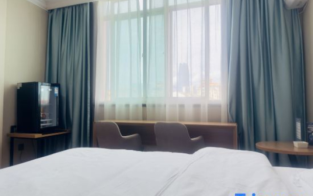 Mango E-sports Hotel