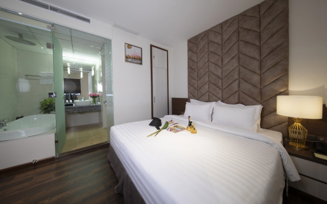 Diamond Hill Hotel