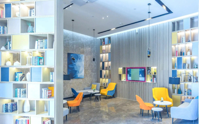 Echarm Hotel Yangjiang Baili Plaza Branch