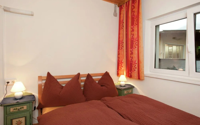 Flat in Mittersill Near Ski Slopes