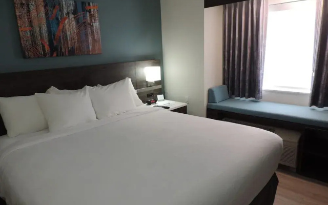 MainStay Suites Clarion, PA near I-80