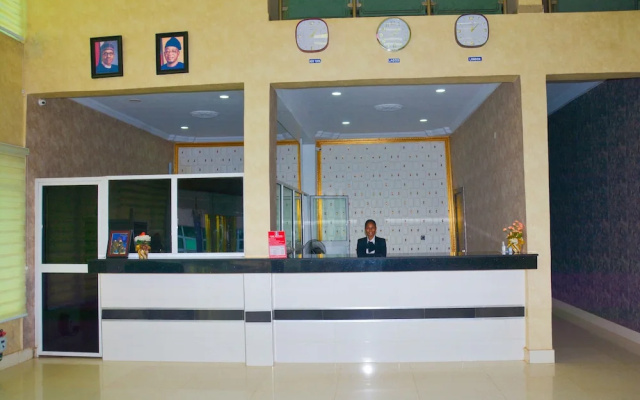 Halatria Hotel & Towers