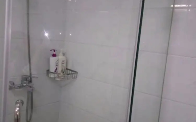 Kela Service Apartment Hotel