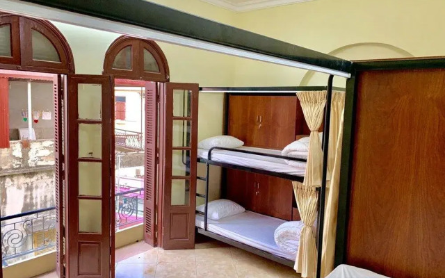 Tuna Homestay