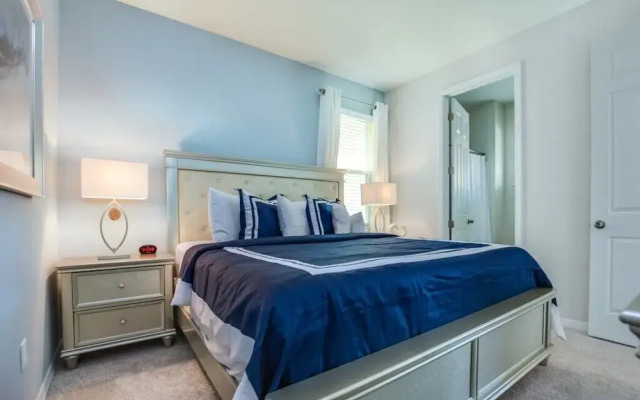 1791spp 5 Bedroom Townhouse by RedAwning