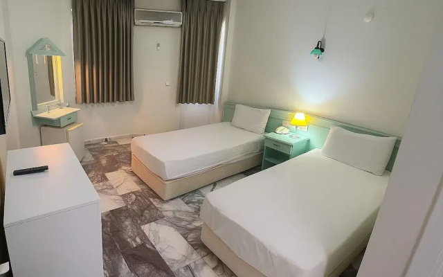 Mandalinn Hotel