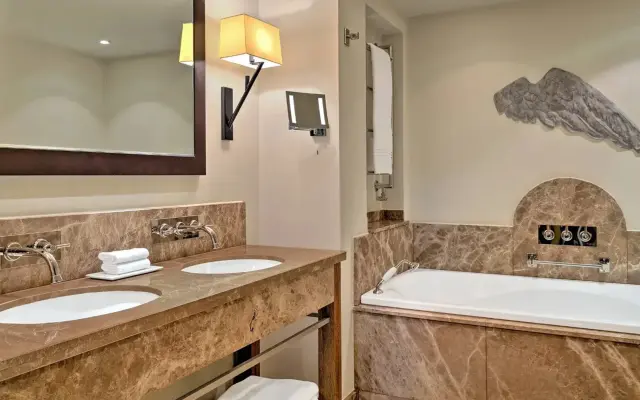 Augustine Hotel, Prague