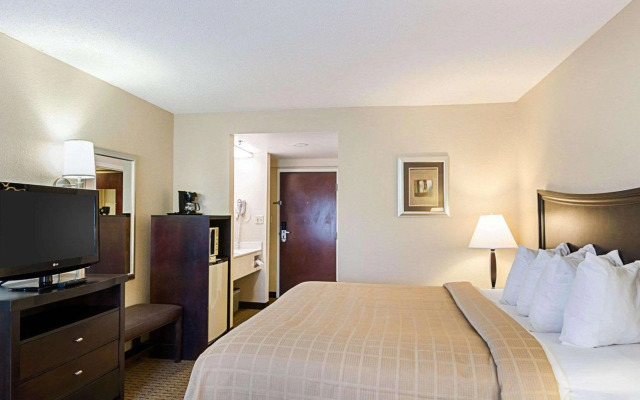 Quality Inn Troutville - Roanoke North