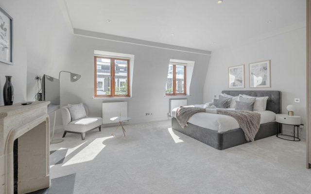 Luxurious Home in Kensington