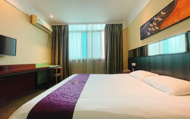 East Maples Inn