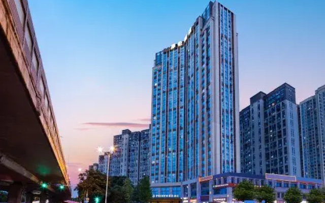 PHIREN Hotel (Yanghu Wetland Station, Changsha)